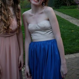Cream blue full length prom formal dress size 2